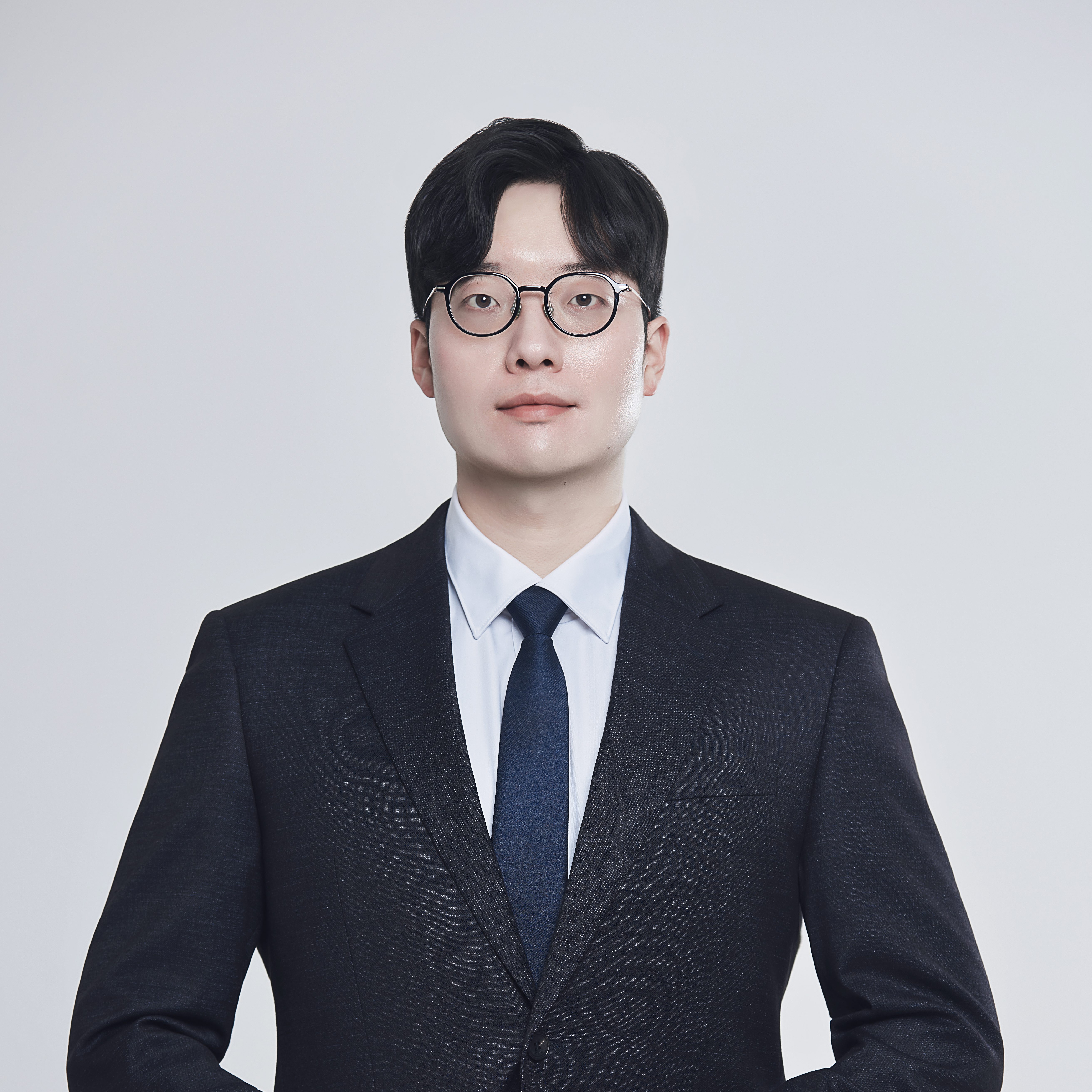 문정웅 변호사 | 상속·가사·민사·형사 분야의 성실한 해결사