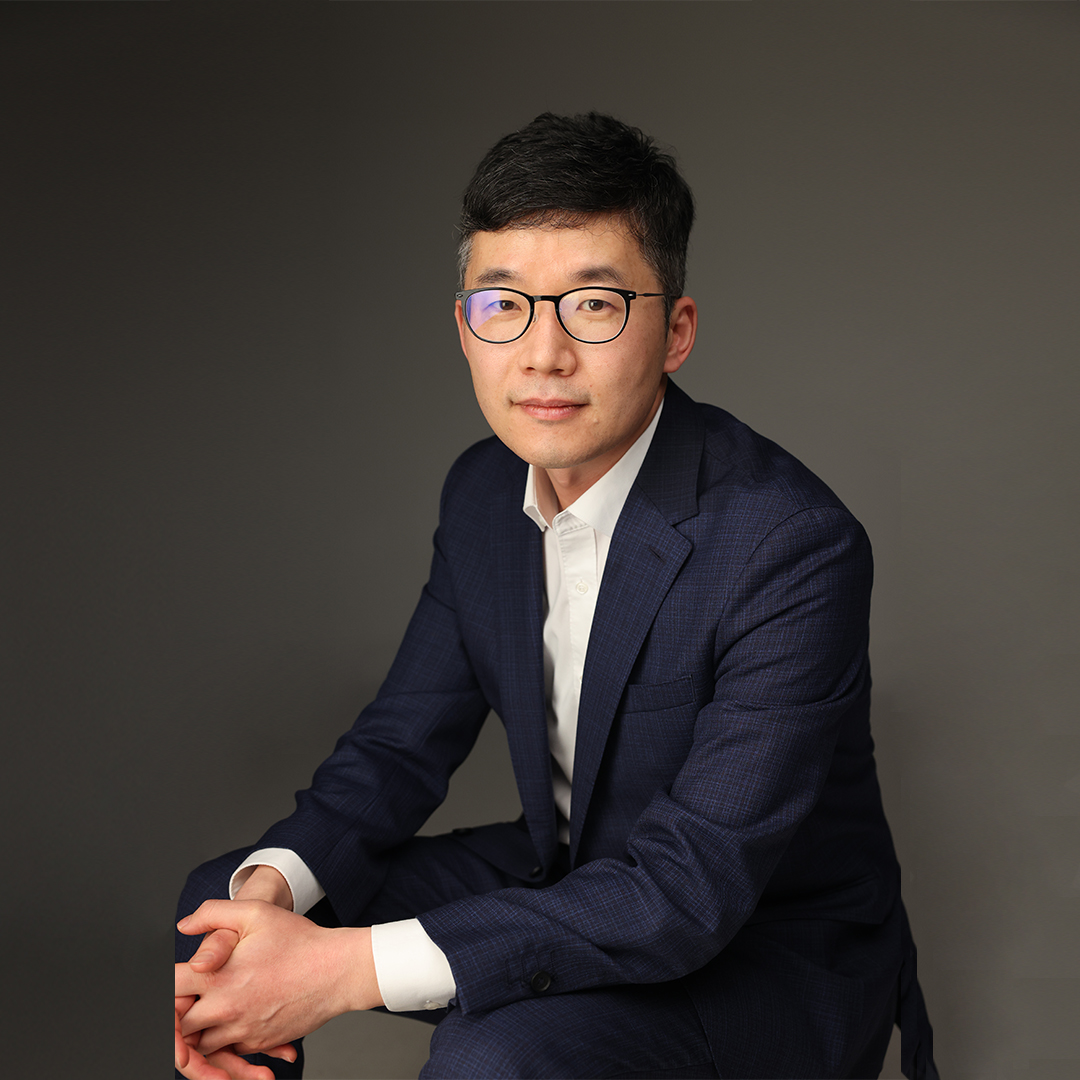 윤지상 대표변호사 | 가정법원 부장판사 13년 출신